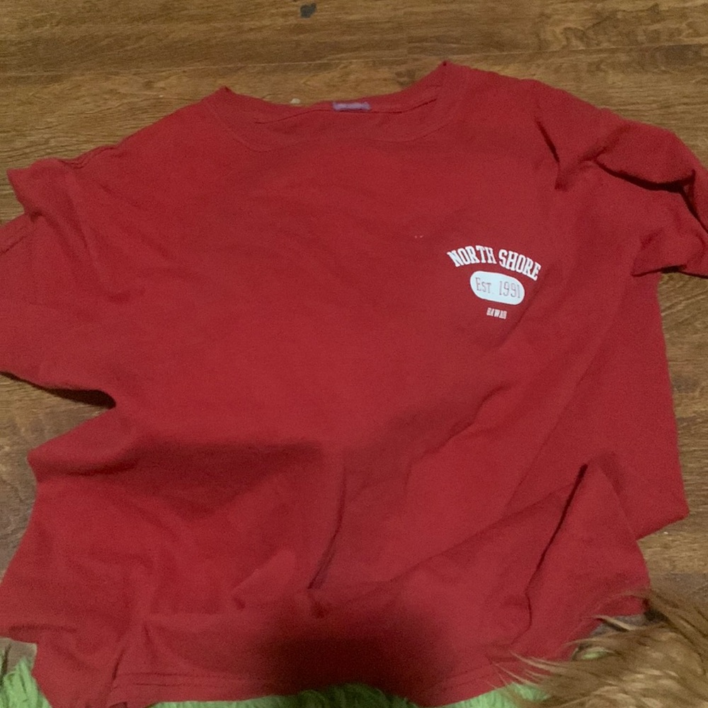 red brandy melville tee